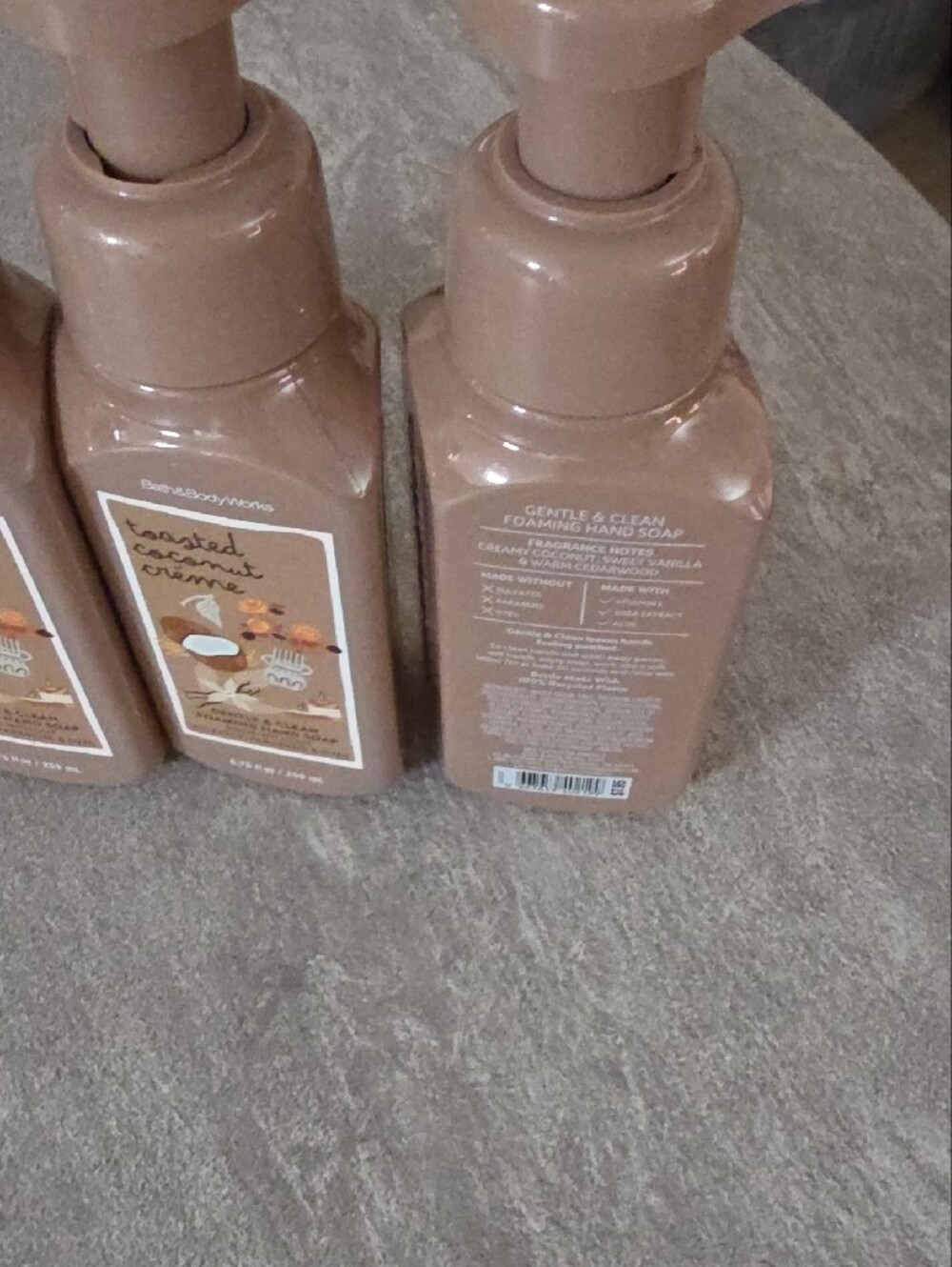 Bath & Body Works Toasted Coconut Crème Hand Soap - Beige - Picture 2 of 2